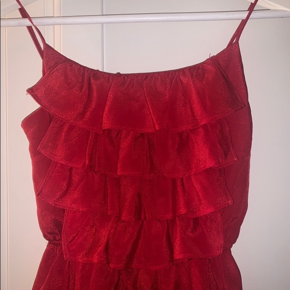 RED DRESS - Picture 2 of 3